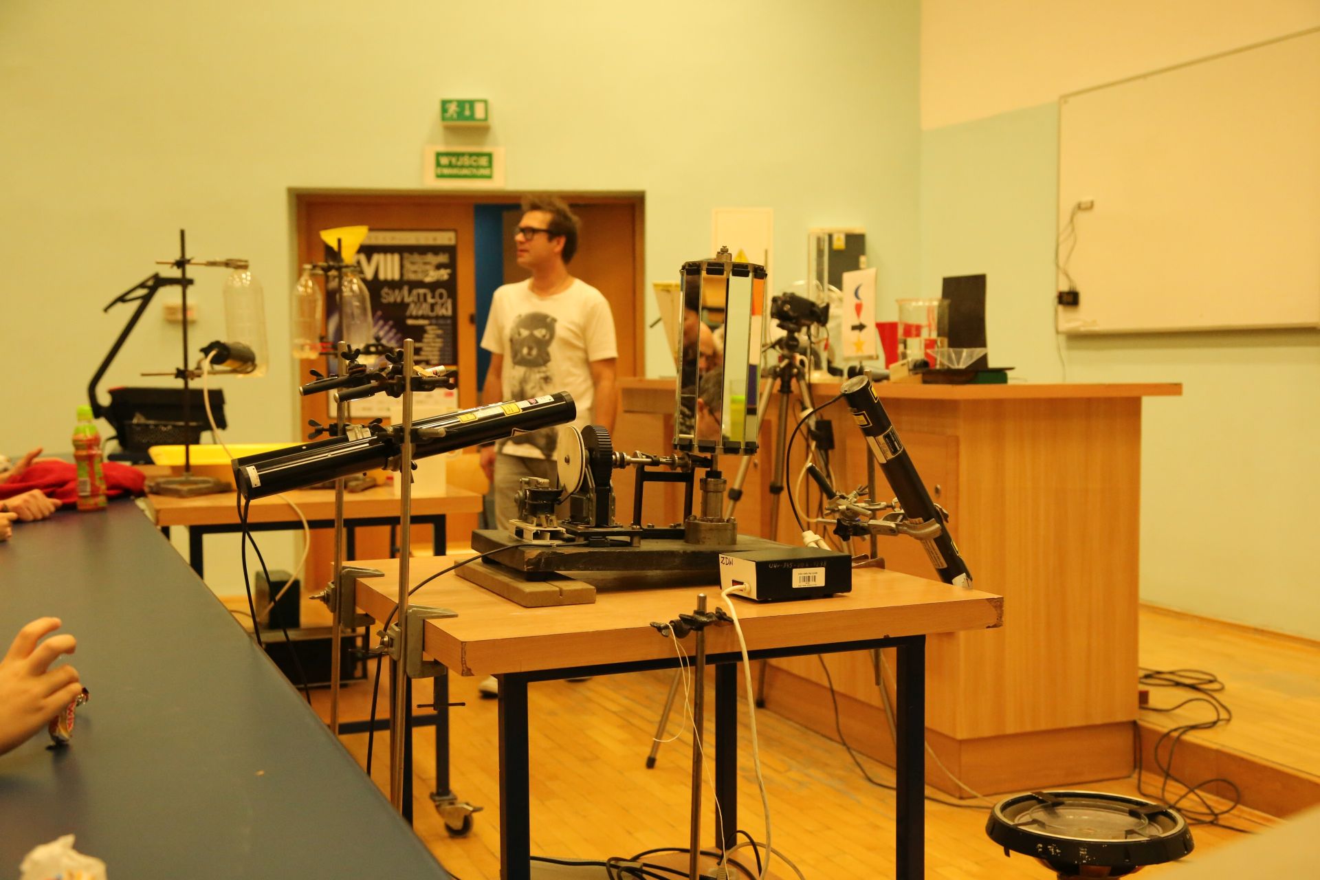 pokazy na sali wykładowej